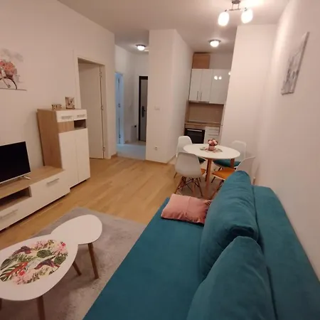 Ada 6a Lägenhet *