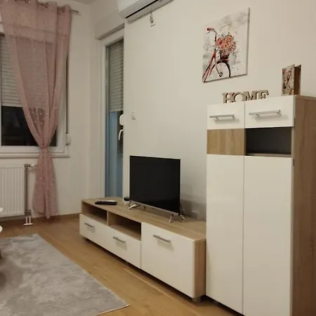 Ada 6a Lägenhet